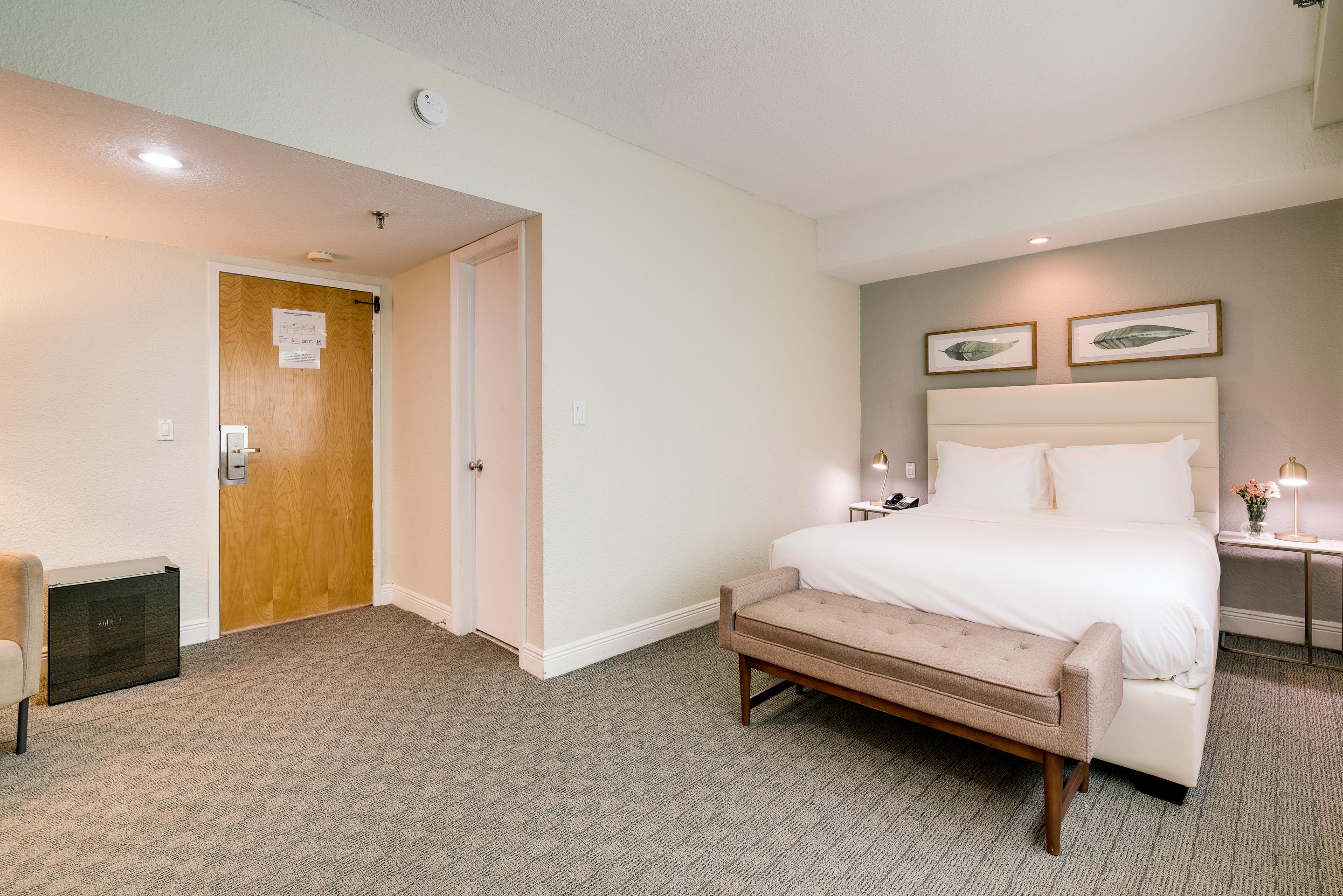Crest Hotel Suites Майами-Бич Экстерьер фото